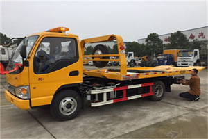 大足哪里有拖车服务